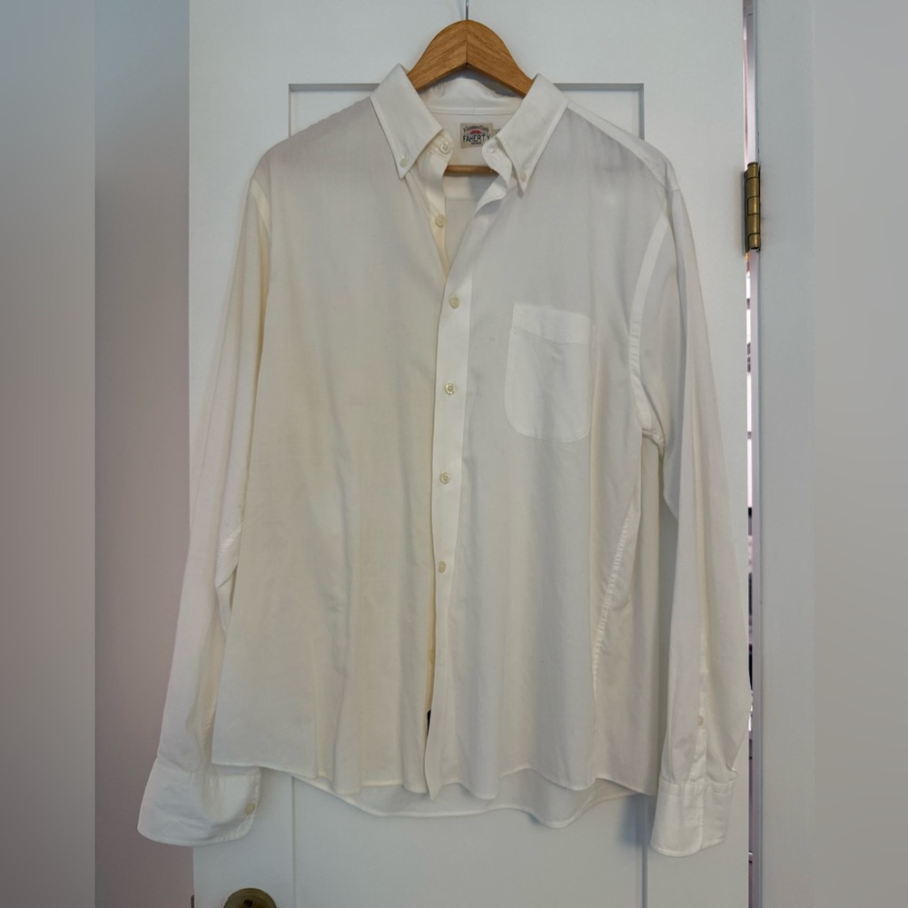 Faherty Cream Men's Casual Button Down Shirt